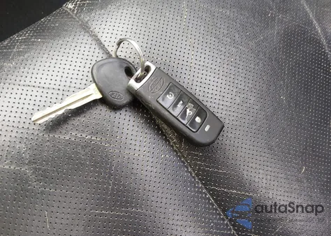 2006 Kia Optima Ex V6 (New)/Lx V6 (New) z USA, uszkodzony, nr VIN KNAGE124565022316